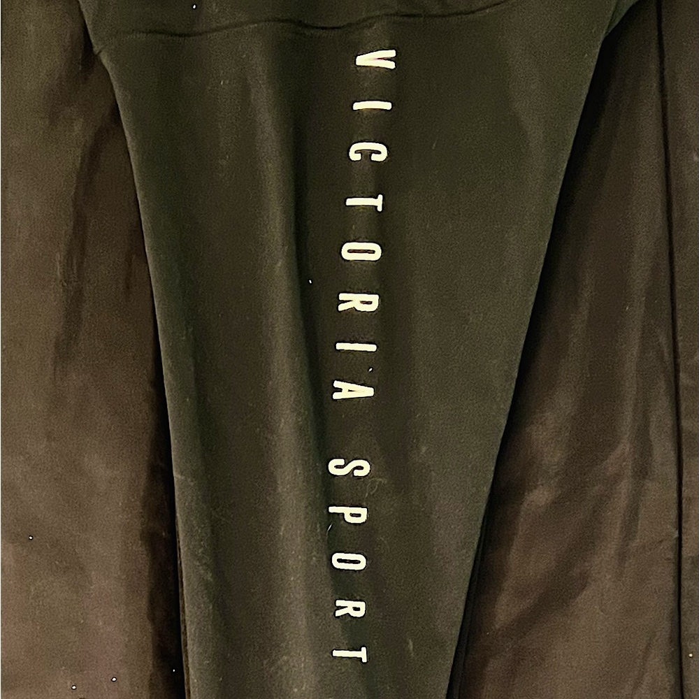 Victoria Secrets Yoga pants - woman size- Lg